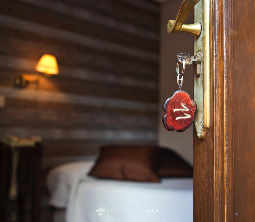 Hotel Iris La Eliana Eksteriør billede